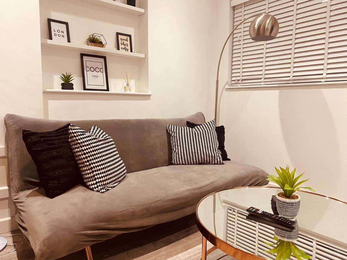 Апартаменты Modern 1 Bed Flat In The Heart Of Hackney Лондон Экстерьер фото